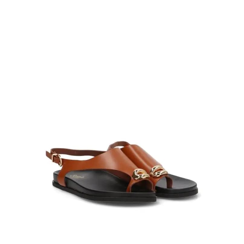 Sandalia Soraia - Mujer - Suela Plana - Modelo Xzy-2a010 - Color Camel