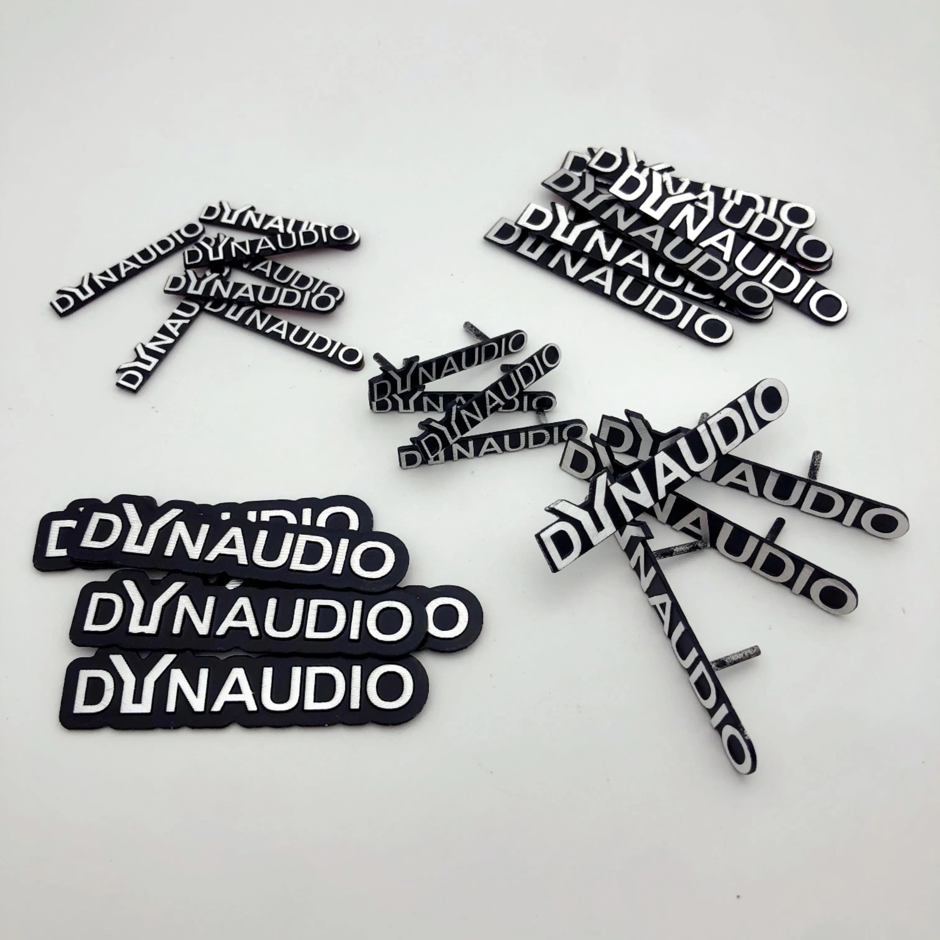 4 Uds 10 Uds 20 piezas DYNAUDIO altavoz Hi-Fi de alta calidad altavoces de Audio insignia de aluminio 3D emblema pegatinas estéreo accesorios de