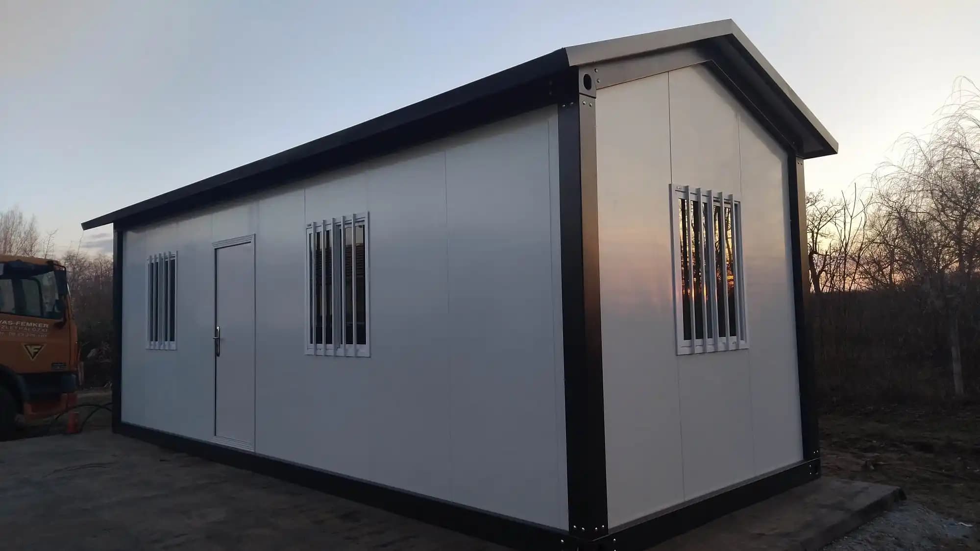 Casa Prefabricada Móvil con Techo de Dos Aguas, Cabaña Portátil Resistente para Acampar y Viajar al Aire Libre