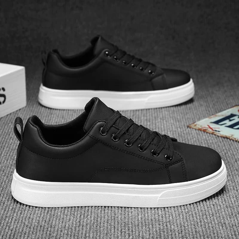 Spring/summer 2026 novelty: white casual men's shoes, running shoes