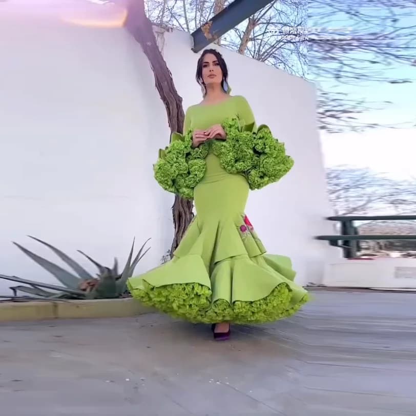 Vestido largo de sirena verde claro para mujer, traje de baile de graduación, Flamenco, flor con volantes, tul, mangas completas, elegante, Trompeta