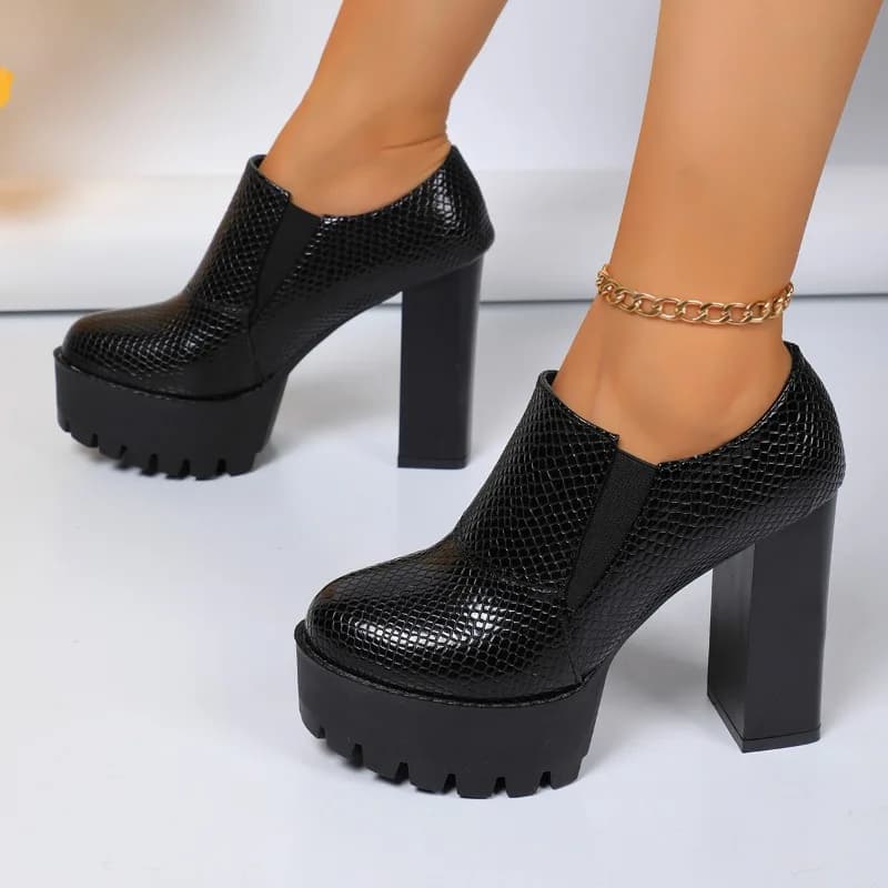 Quare-Botines de piel sintética para mujer, botas de tacón alto grueso con cremallera lateral y doble plataforma, color negro mate, a la moda,