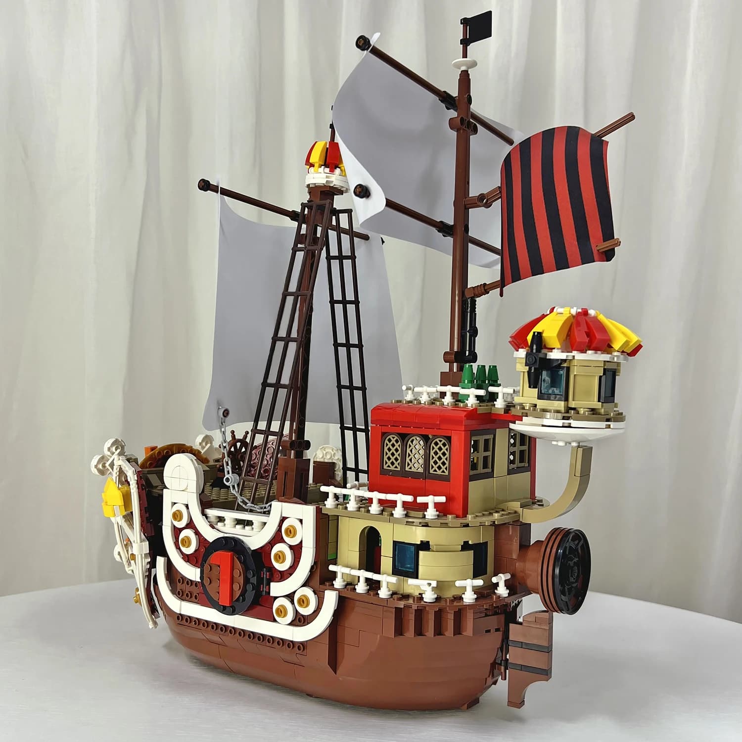 Bloques de construcción de barco pirata, modelo de asuntos militares, adorno, ensamblaje creativo, rompecabezas, juguete para regalo