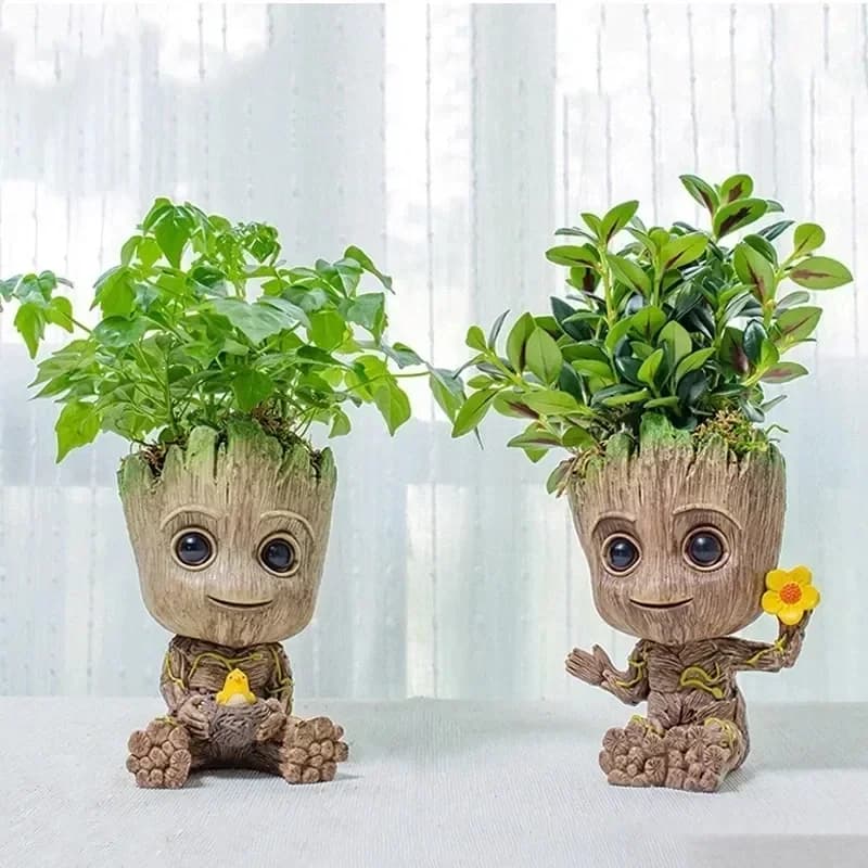 Disney Marvel Avengers Groot Mini Figure Pen Holder Flower Pot Anime Toys figura de acción sentado Groot juguetes para niños, regalos de navidad