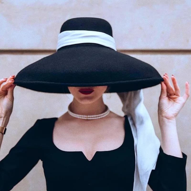 Sombrero de cubo de lana de ala ancha negro estilo callejero a la moda, sombrero grande vintage para mujer, parece Audrey Hepburn