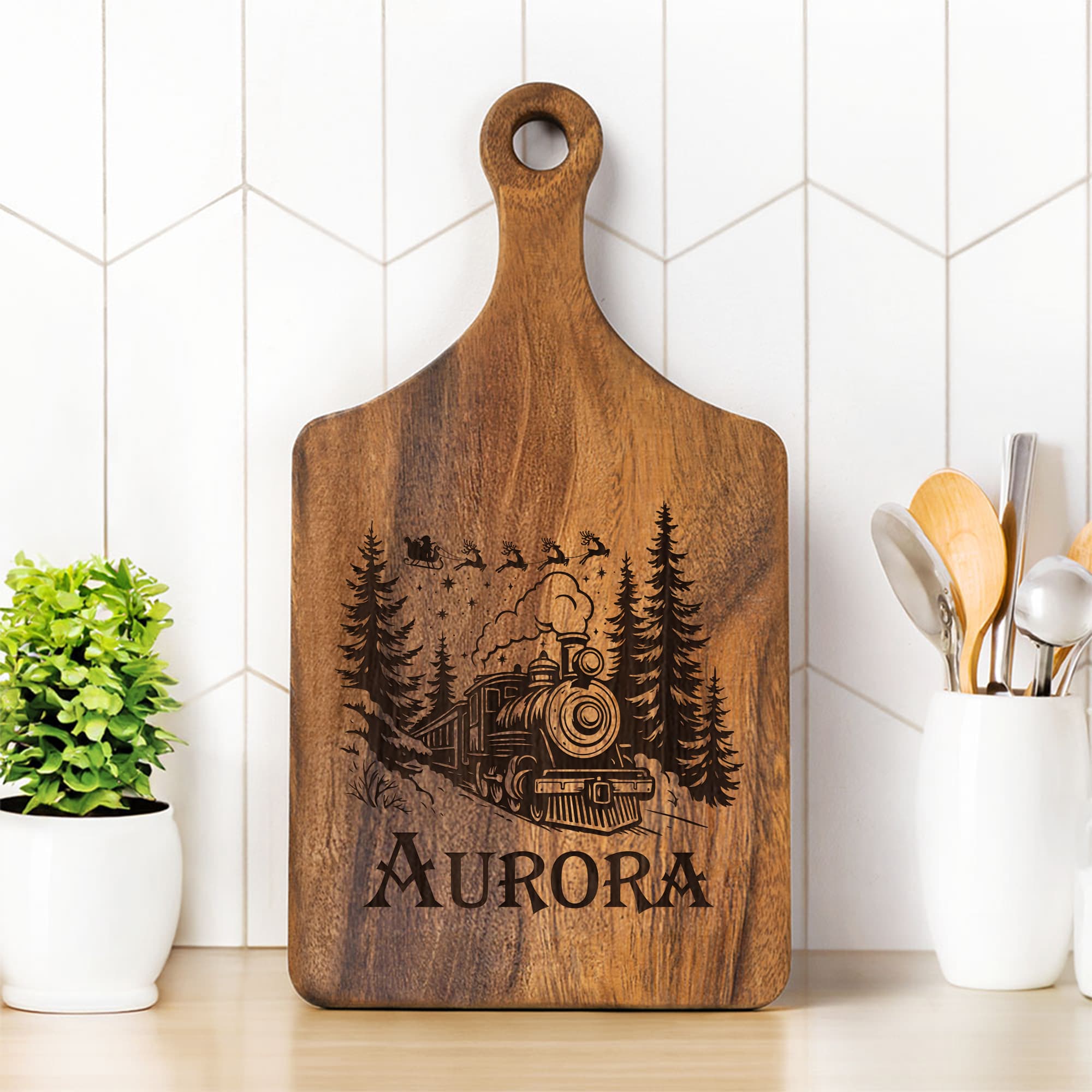 Tabla de cortar de madera para embutidos con asa personalizada y grabada con el nombre del tren Decoración para el hogar Made in USA Regalo de