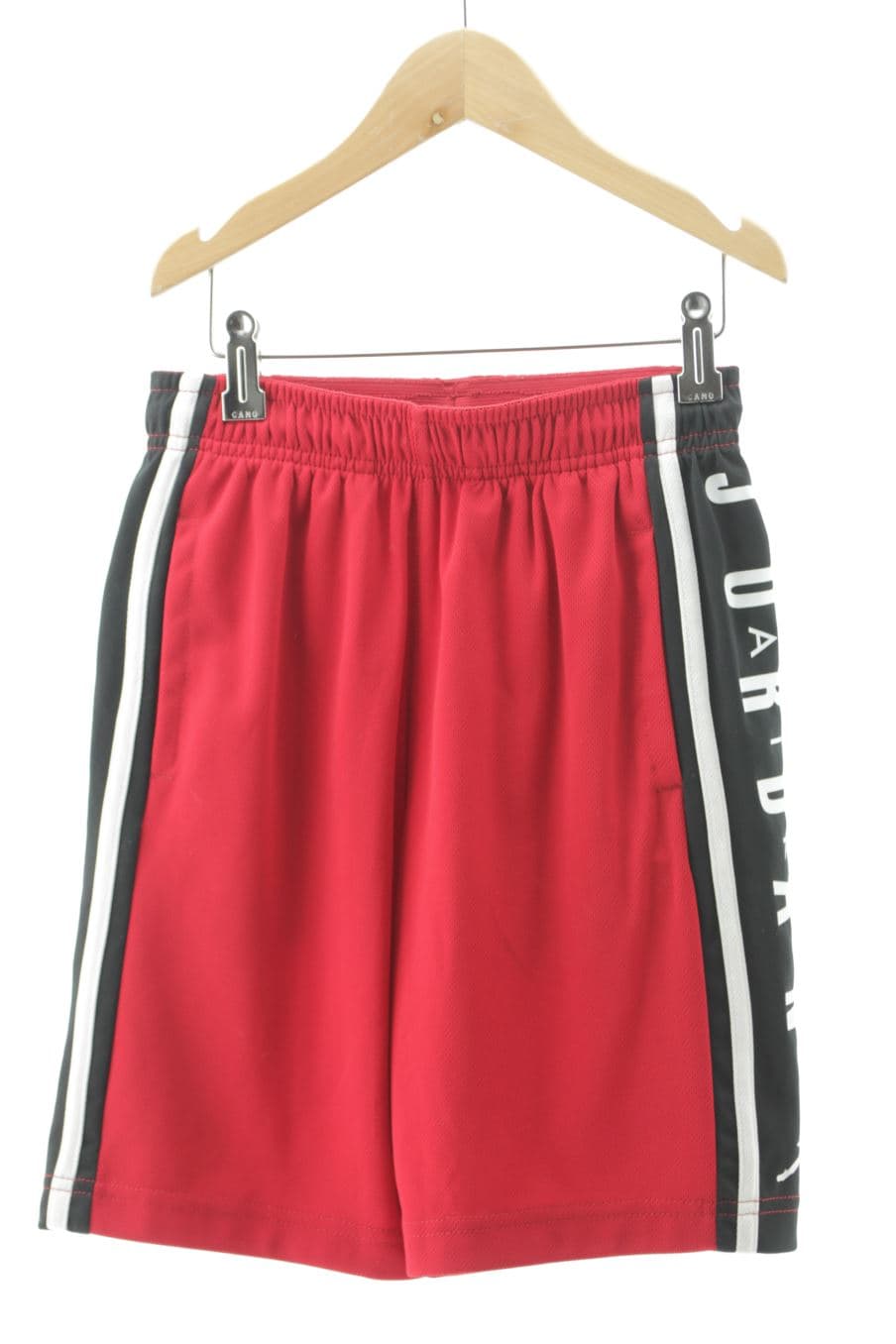 Pantalón corto de Jordan de la talla 8 años de segunda mano