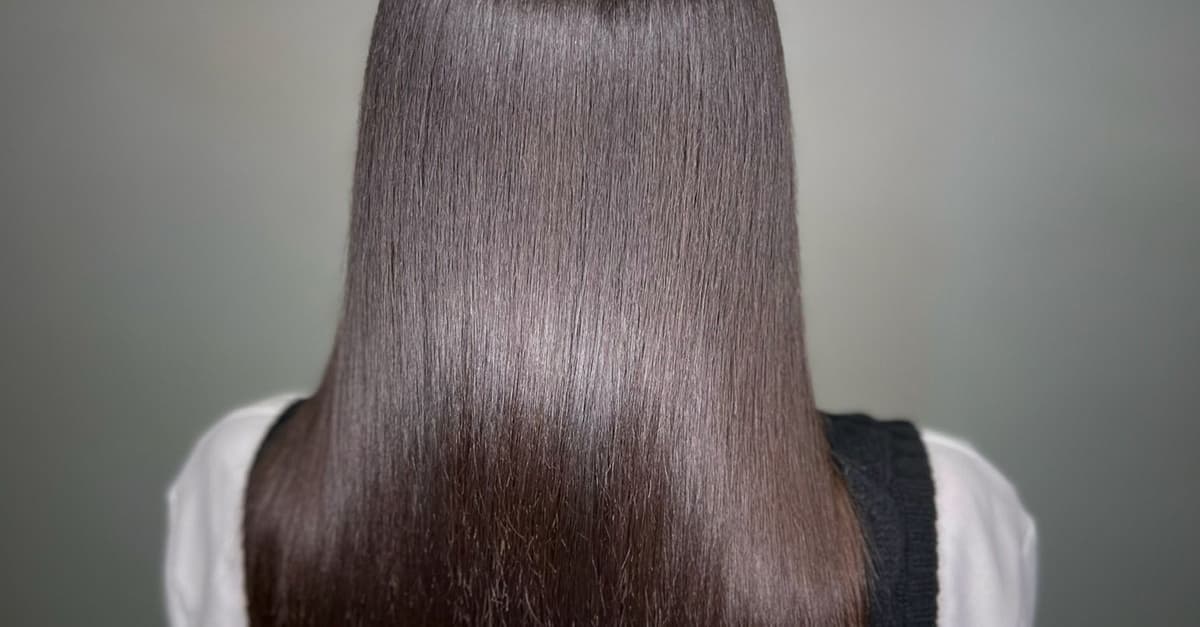 Revitaliza tu look con una sesión de peluquería con lavado, corte y peinado y opción a tinte y/o mec