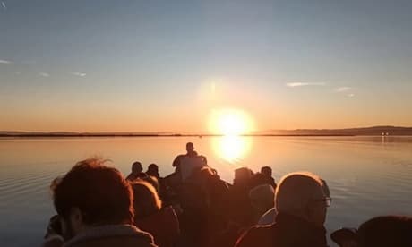 Paseo en barca por la Albufera con visita a barraca: 2 adultos y 2 niños / De día