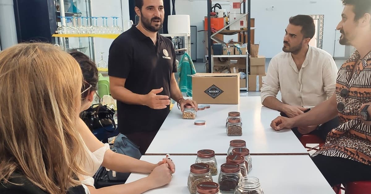 Visita a destilería y cata de ginebras para 2 o 4 personas