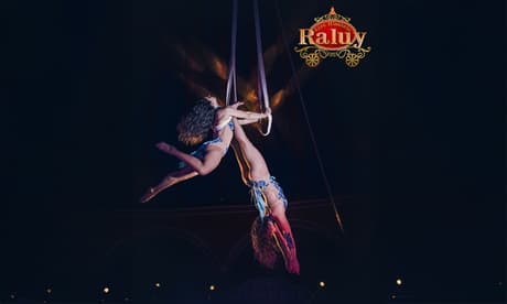 Entrada al show de circo Terra en Palafrugell: Martes 25 de agosto a las 20 h / Tribuna lateral / Niño