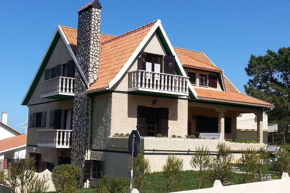 Apartamento de vacaciones en Oeste desde 77€ por noche