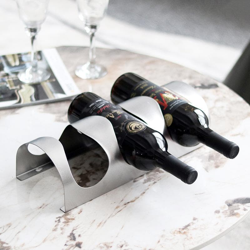 Estante de vino de escritorio creativo de metal geométrico minimalista con decoración suave para oficina de ventas con gabinete de vino de casa