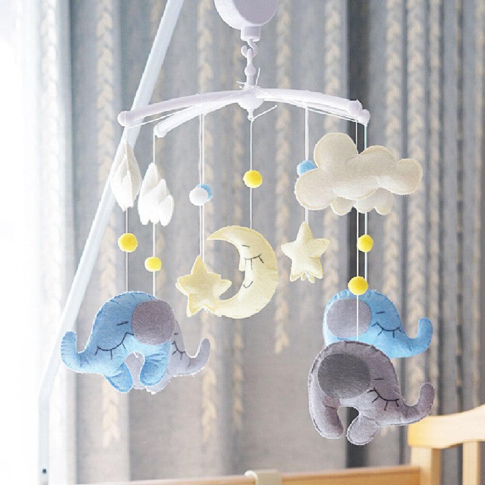 Juguetes para bebés de 0 a 12 meses Sonajeros hechos a mano Móvil para cuna con dibujos animados Paquete de material de campana Sonajeros hechos a