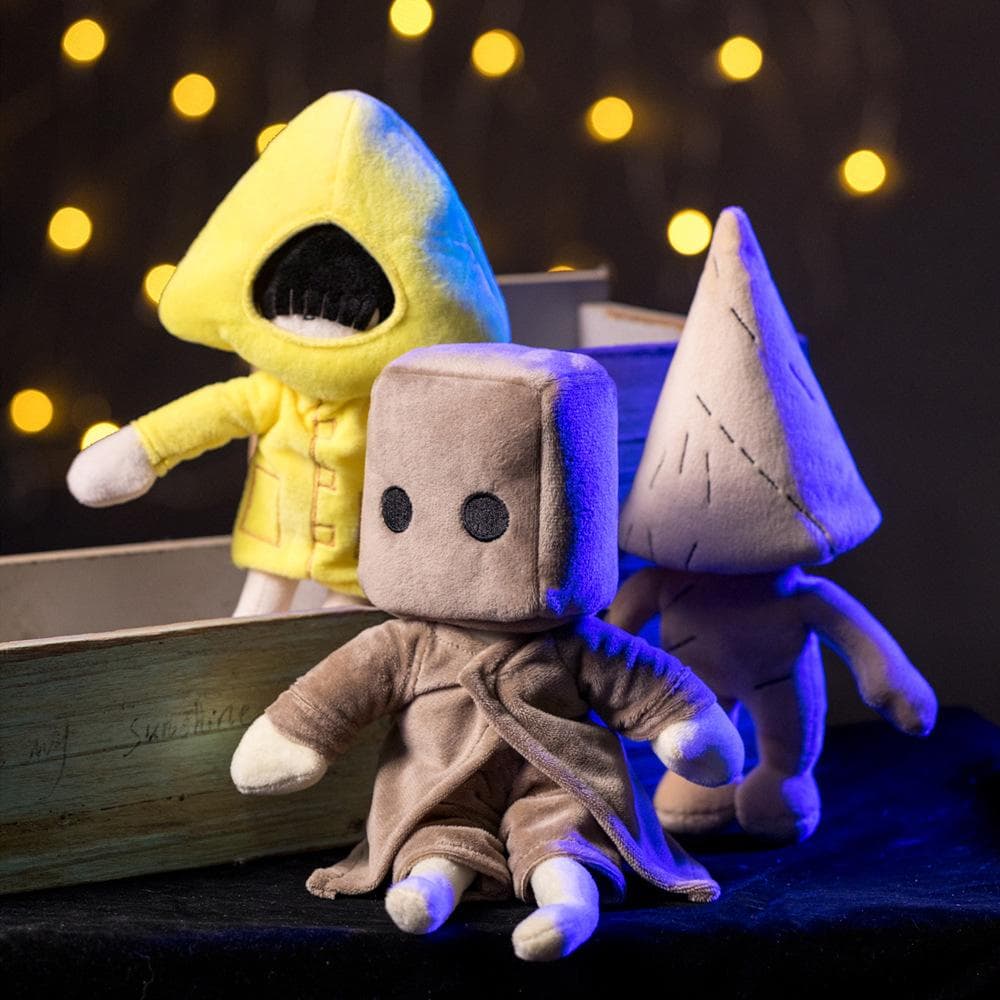 Caja de juguetes de peluche periférico del juego Little Nightmares 2. Regalo de Navidad de seis cifras para Man Little. Felicitaciones navideñas con