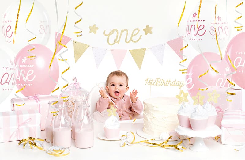 Kit de decoraciones para el primer cumpleaños de PartyDeco - Chica Dorada