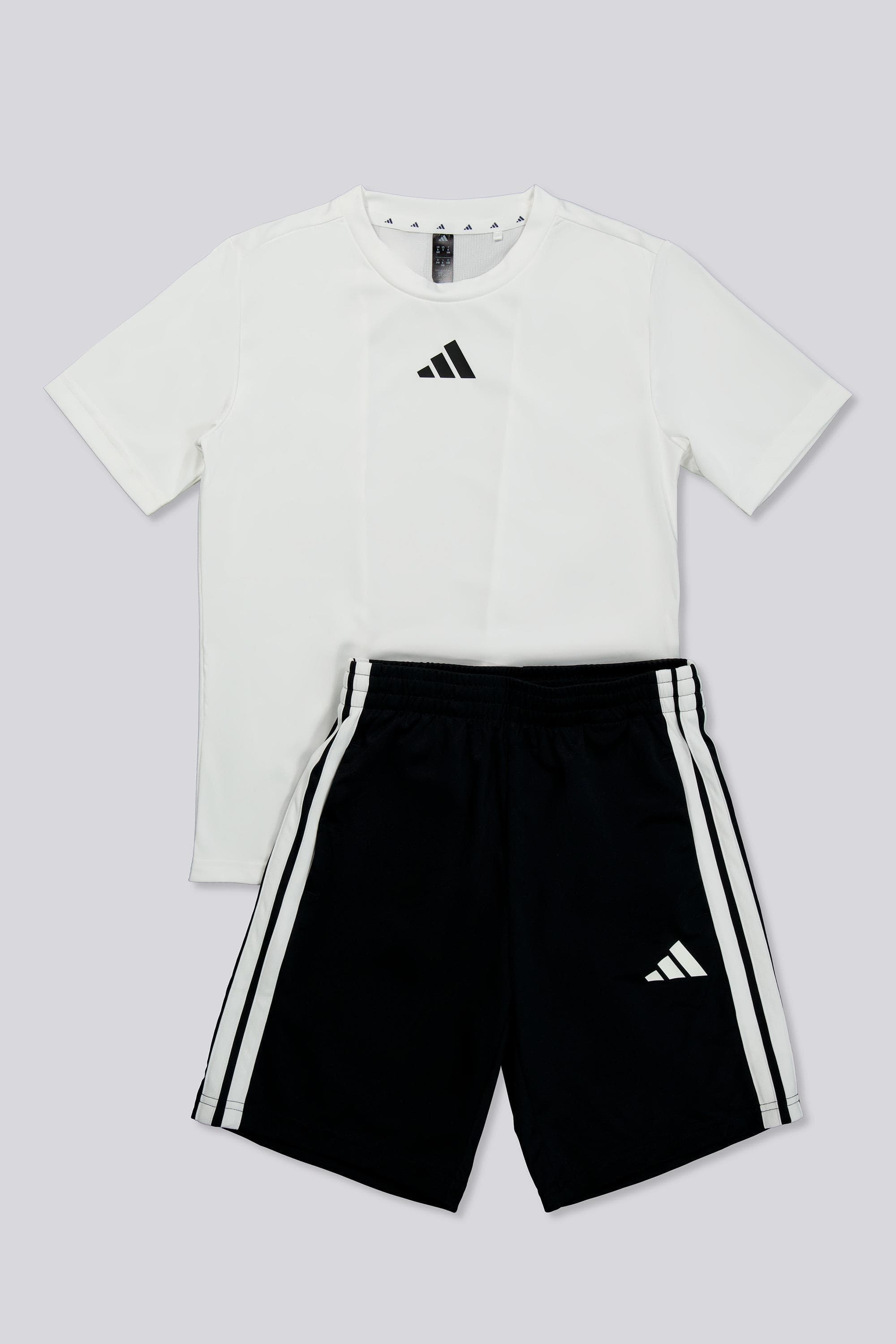 Conjunto adidas - Blanco - Conjunto Niño talla 10