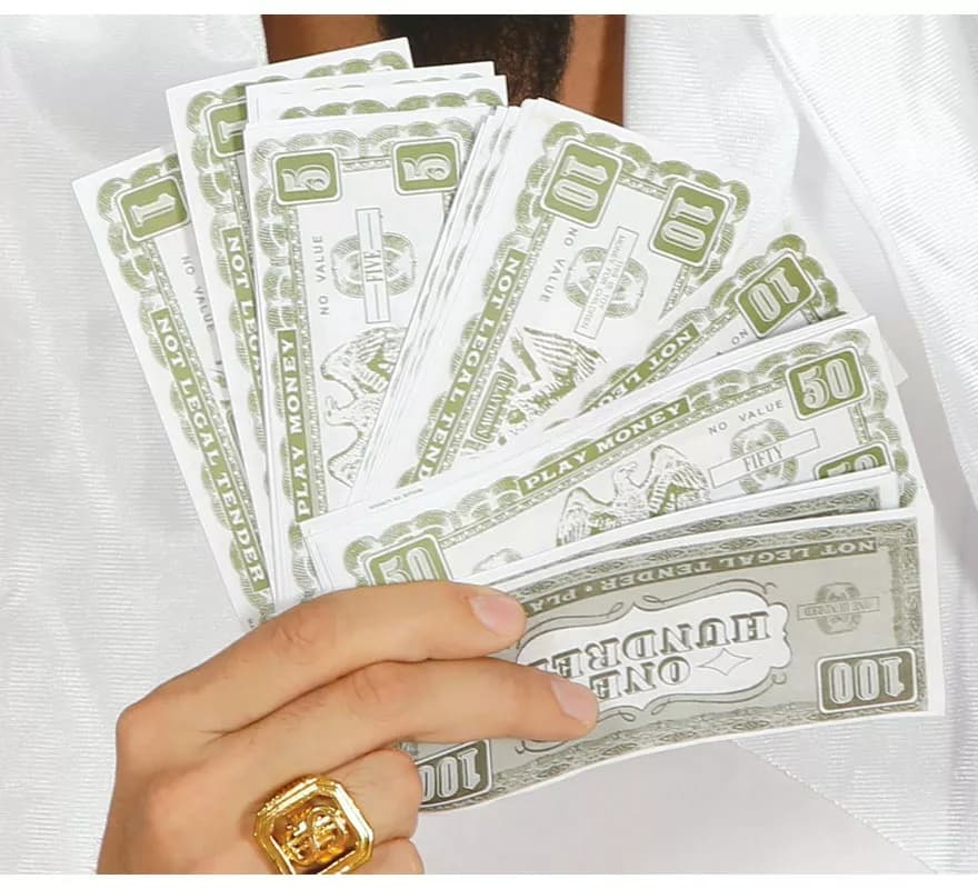 Bolsa con 75 billetes
