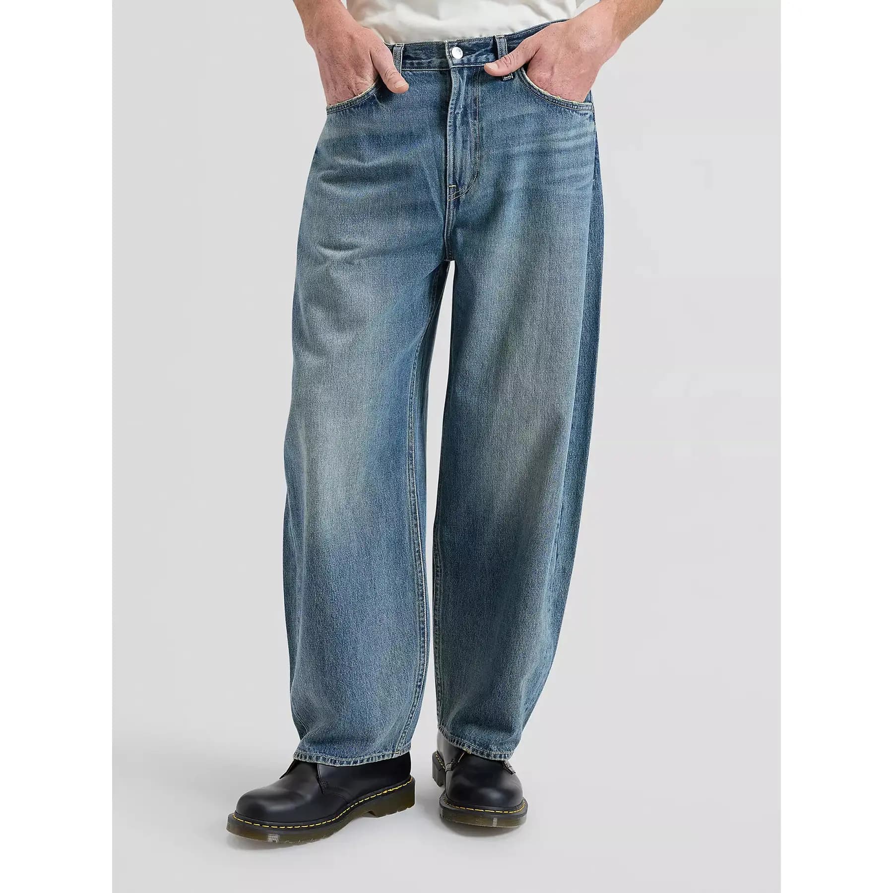 Vaqueros holgados Lee Barrel