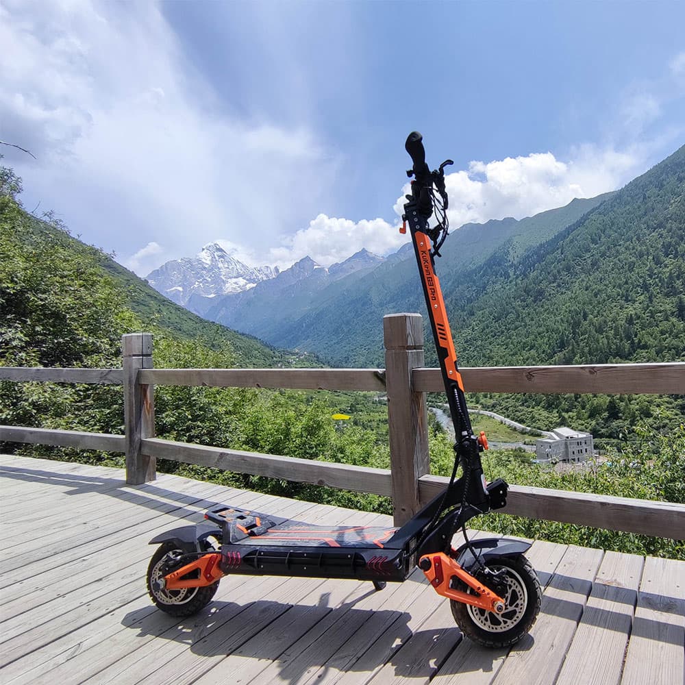 Patinete eléctrico todoterreno KuKirin G3 Pro con motores de 1200W*2, batería de 23,2 Ah, rango máximo de 80 km, velocidad máxima de 65 km/h