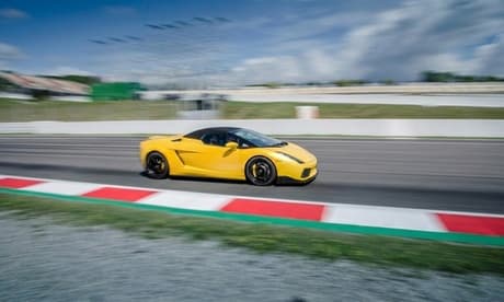 Conducción de 1 vuelta en circuito con un Lamborghini Huracán EVO (640cv)