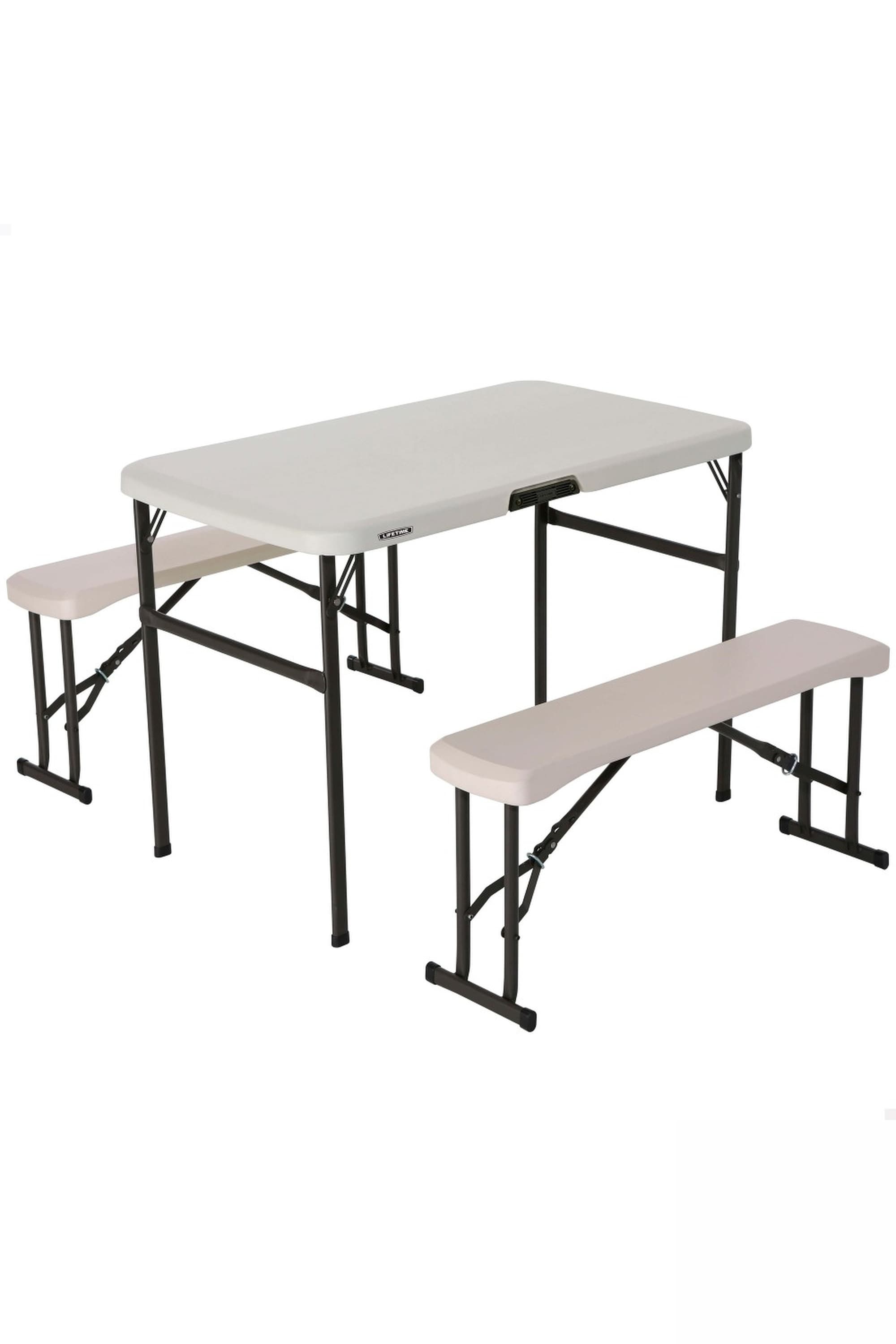 Conjunto Plegable Mesa Y 2 Bancos Utrarresistente Lifetime 106x61x74 CM Uv100 MKP