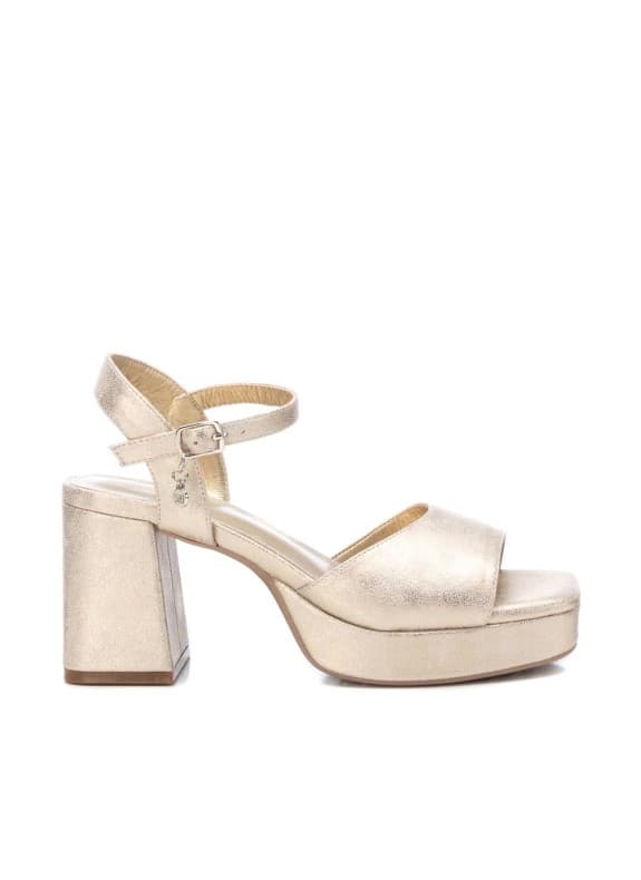 XTI - Sandalia Xti 14147104 en color oro para mujer 37